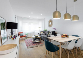 Hermosilla Apartment by Flatsweethome